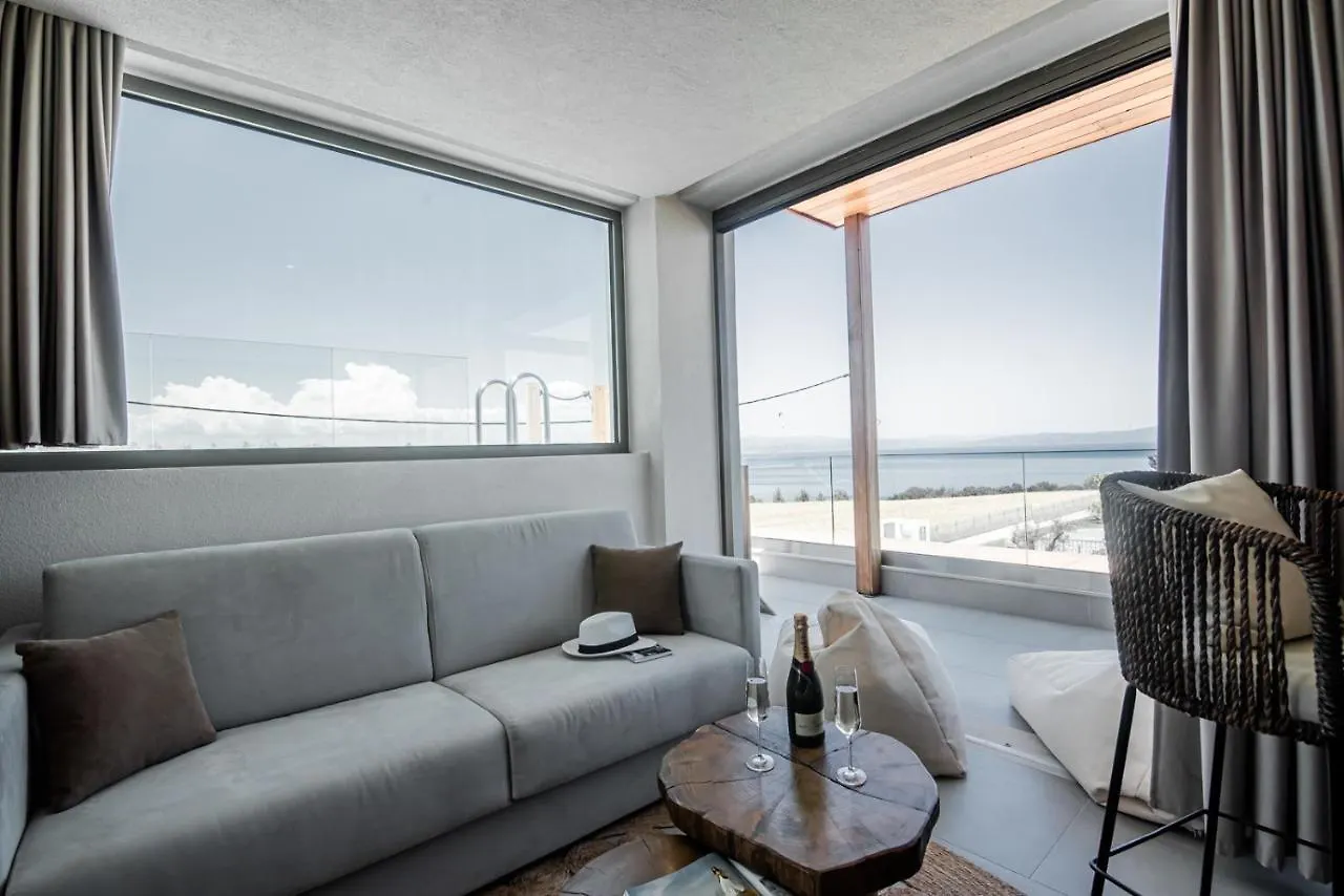 King'S & Queen'S Afitos - Suites With Private Pool Afytos