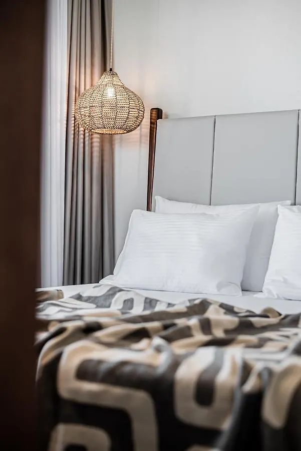 King'S & Queen'S Afitos - Suites With Private Pool Aparthotel